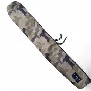 Burton Beeracuda 6 Can Insulated Beverage Sling Cooler Bag Camo Green